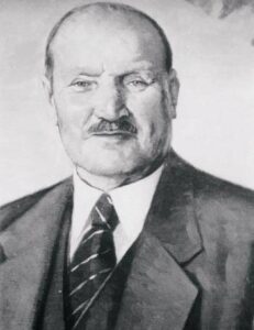 "Retrato de Ángel Furlotti, fundador de la bodega familiar en Mendoza" 